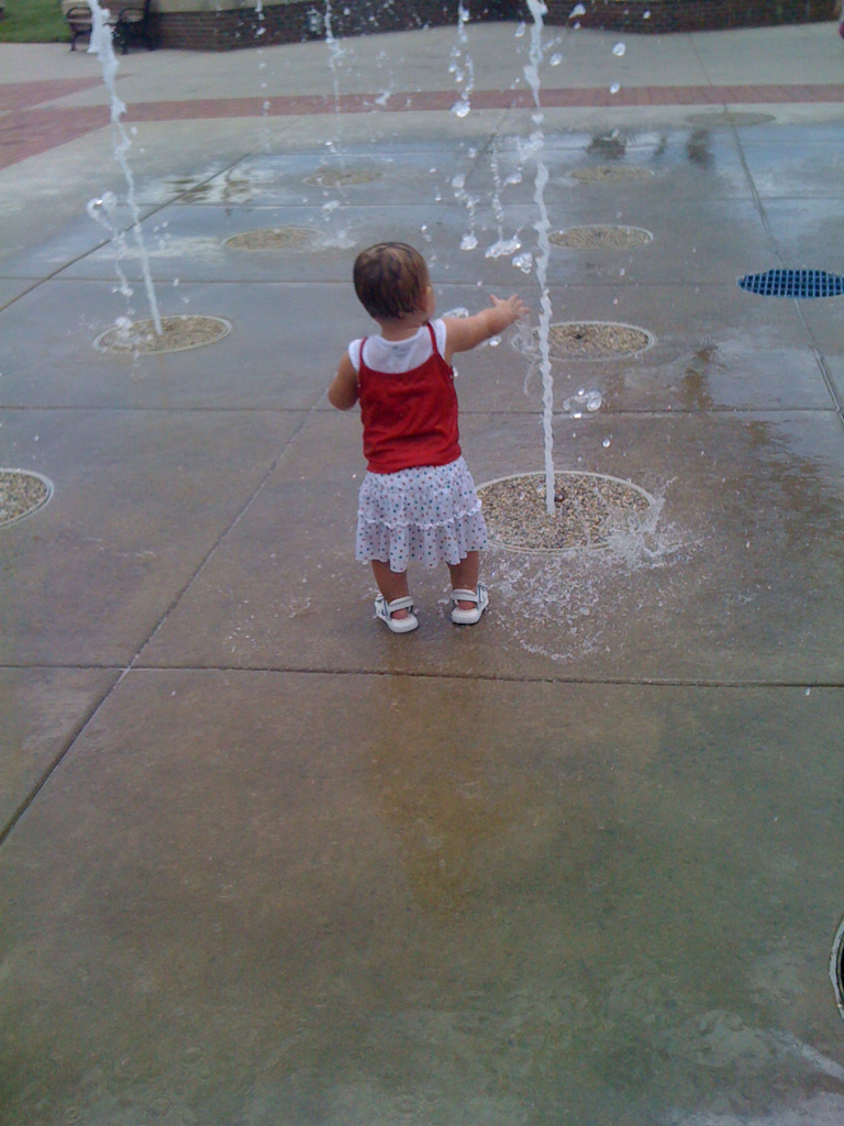 Fountain Play 3